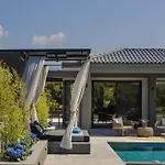 Aegiali Luxury فيلة