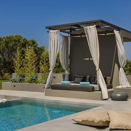 Aegiali Luxury