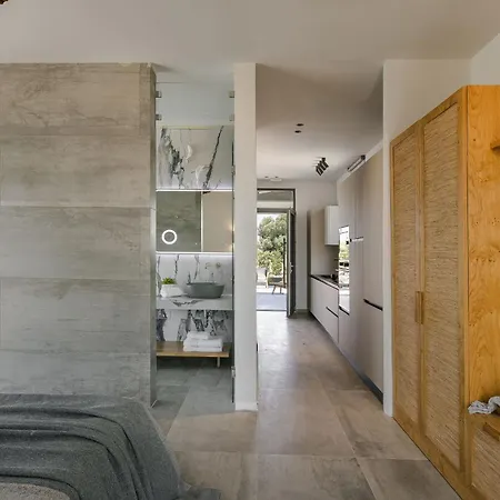 Aegiali Luxury Villa