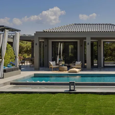 Aegiali Luxury Villa
