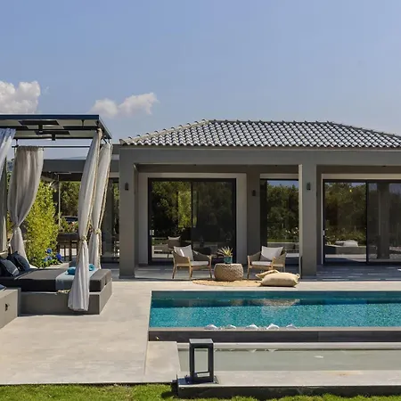 빌라 Aegiali Luxury Kaligata